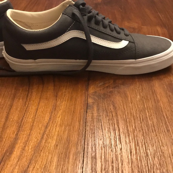 Vans gray leather shoes - Picture 2 of 2